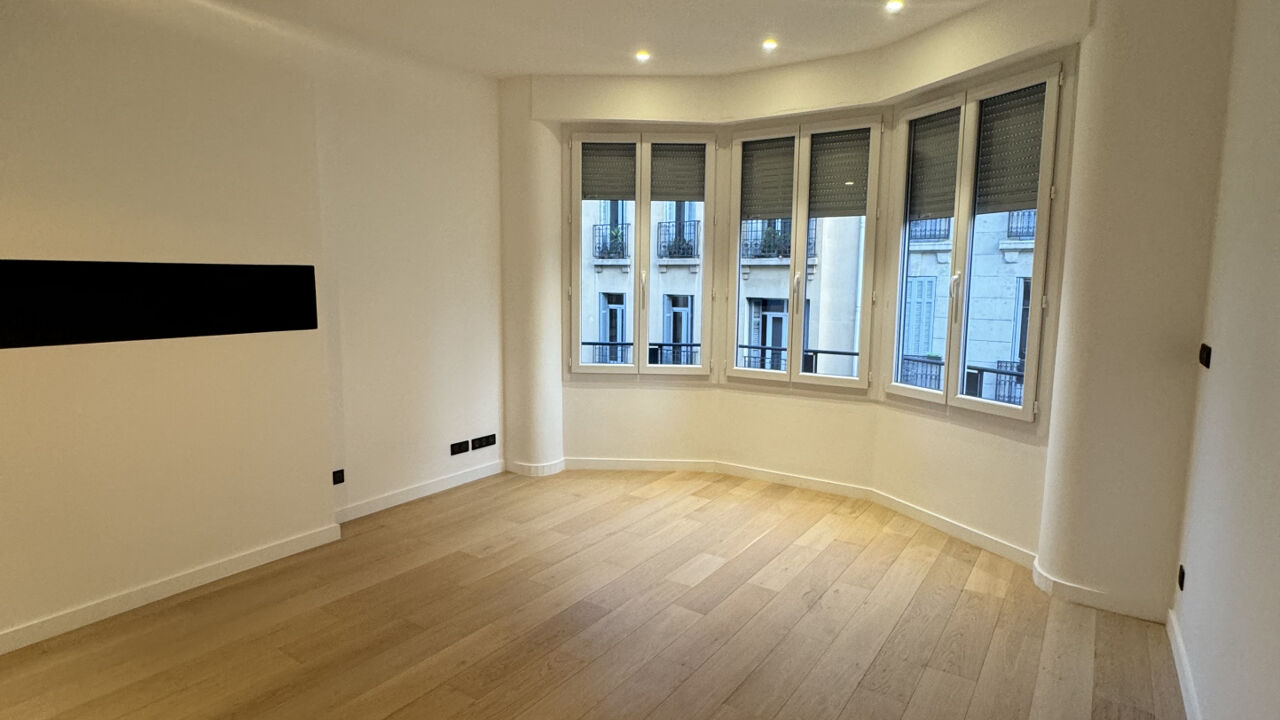 appartement 3 pièces 59 m2 à louer à Marseille 1 (13001)