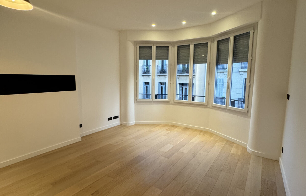 appartement 3 pièces 59 m2 à louer à Marseille 1 (13001)