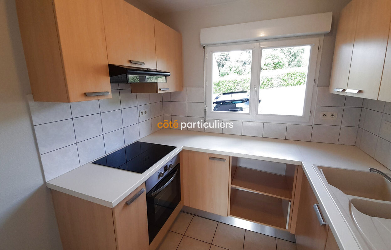 appartement 3 pièces 60 m2 à louer à Luc-la-Primaube (12450)