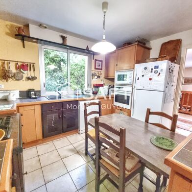 Maison 6 pièces 579600 €