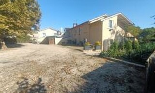 Immeuble  838 m² à vendre à Varennes-lès-Mâcon (71000)