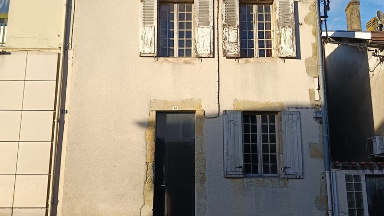 immeuble  pièces 480 m2 à vendre à Aire-sur-l'Adour (40800)