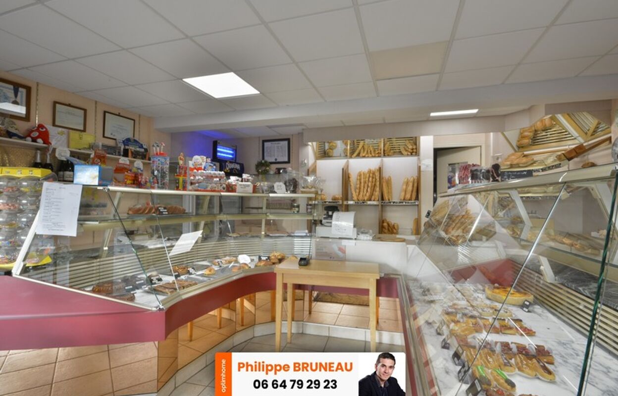 commerce  pièces 200 m2 à vendre à Le Fidelaire (27190)