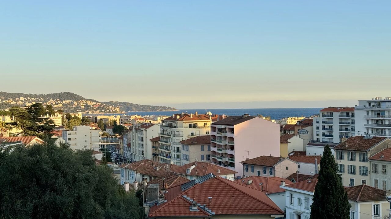 appartement 3 pièces 68 m2 à vendre à Nice (06200)