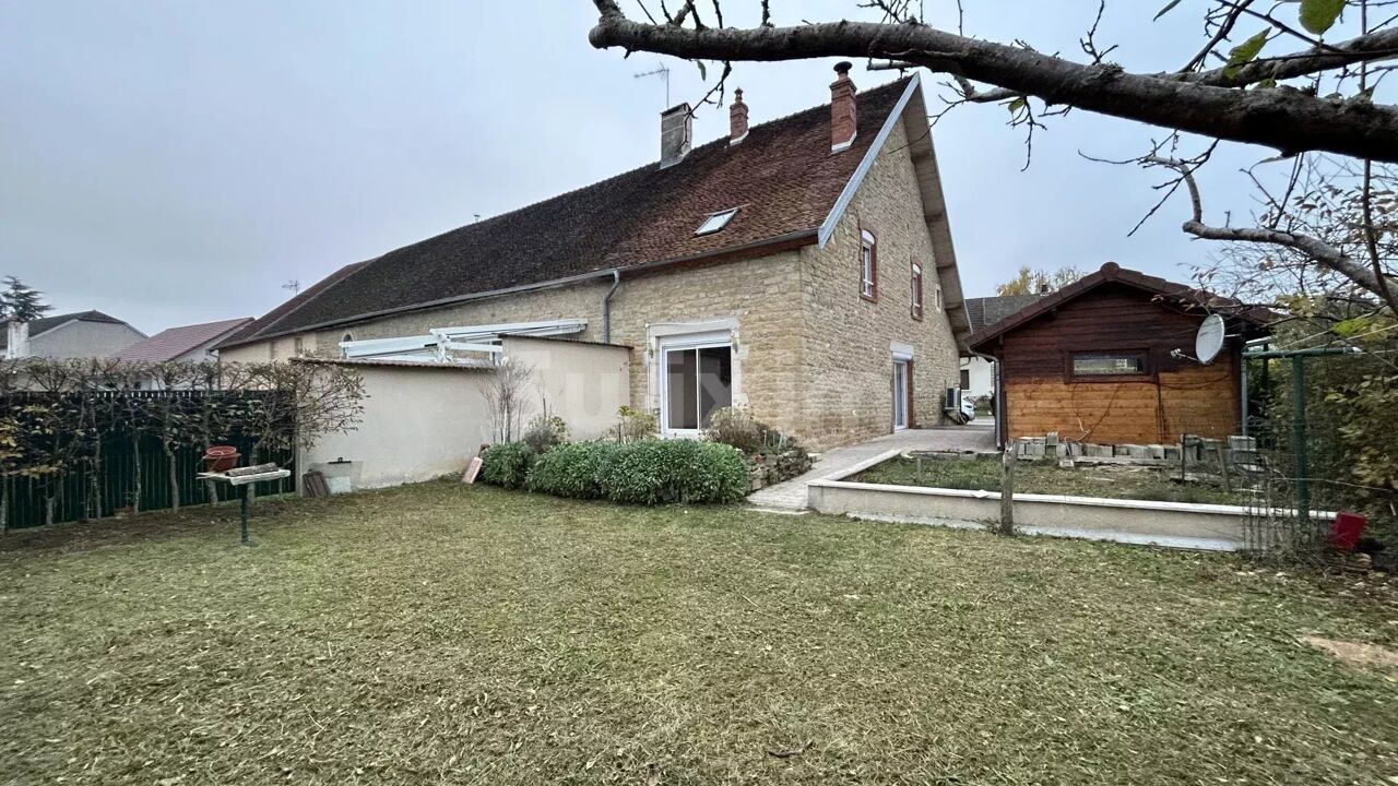 maison 3 pièces 85 m2 à vendre à Lons-le-Saunier (39000)