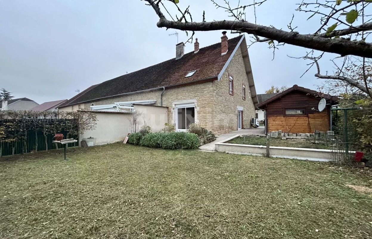 maison 3 pièces 85 m2 à vendre à Lons-le-Saunier (39000)