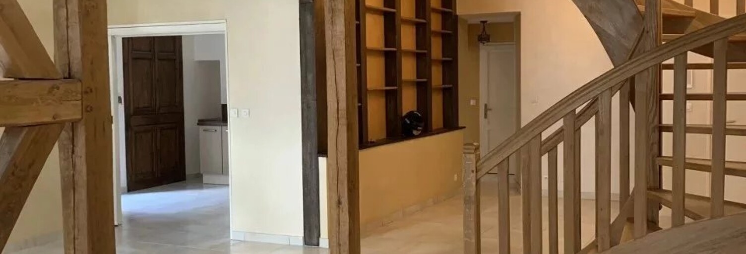 Appartement 4 Pièces 152 m² à louer à Poitiers (86000)