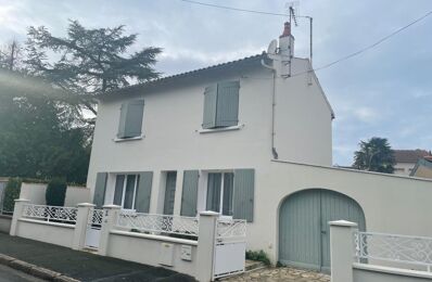 maison 4 pièces 110 m2 à vendre à La Rochelle (17000)