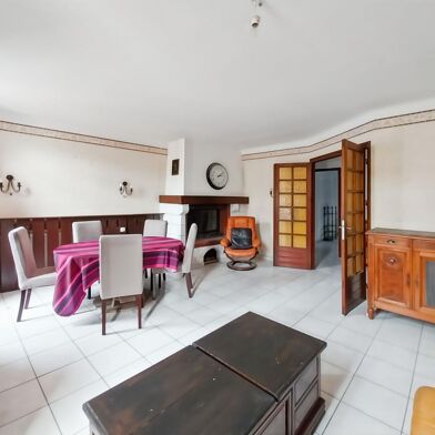 Appartement 5 pièces 340000 €