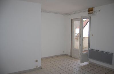 location appartement 330 € CC /mois à proximité de Saint-Satur (18300)