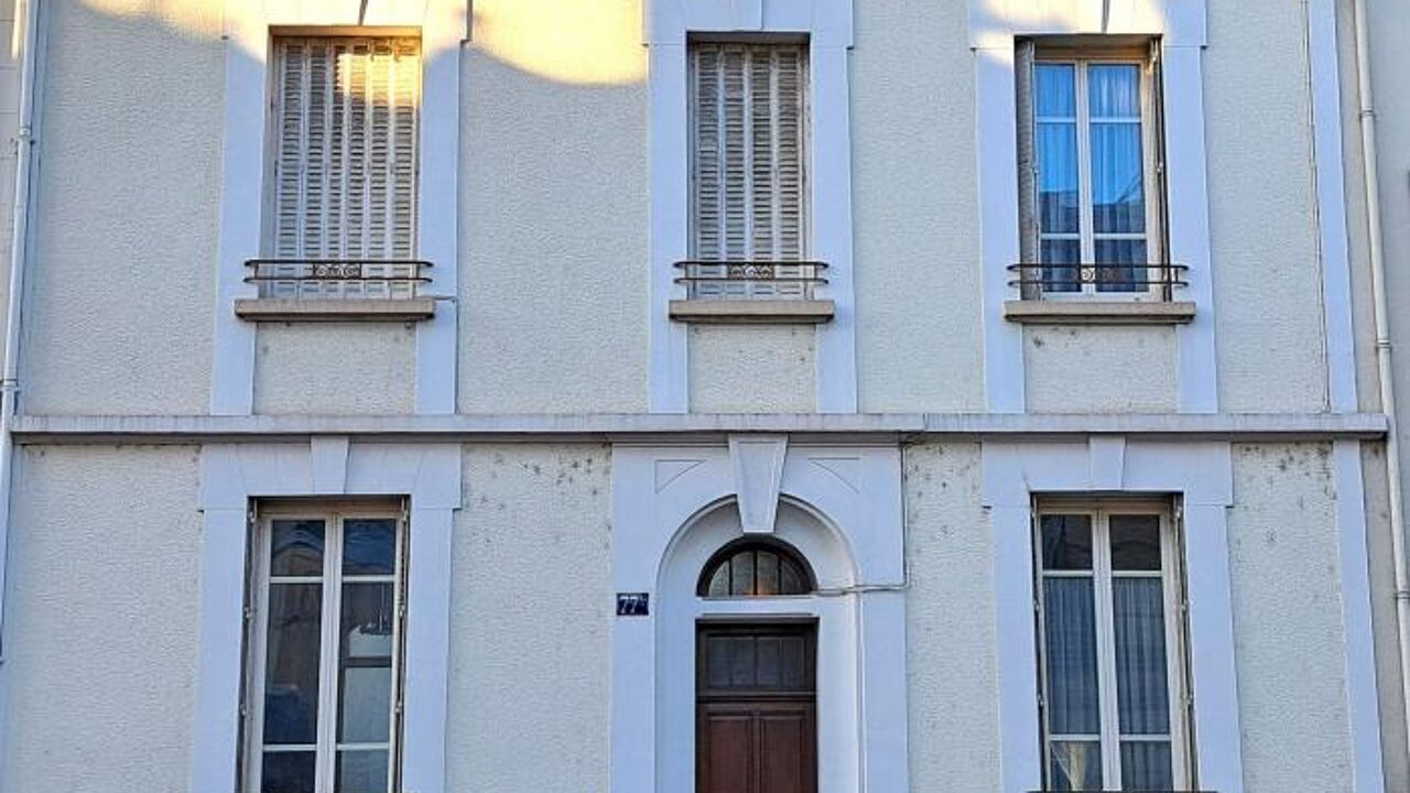 maison 6 pièces 142 m2 à vendre à Orléans (45000)