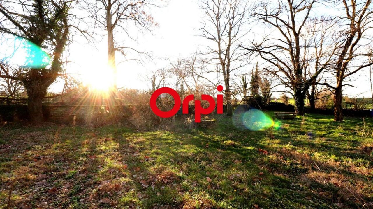 terrain  pièces 810 m2 à vendre à Leyrieu (38460)