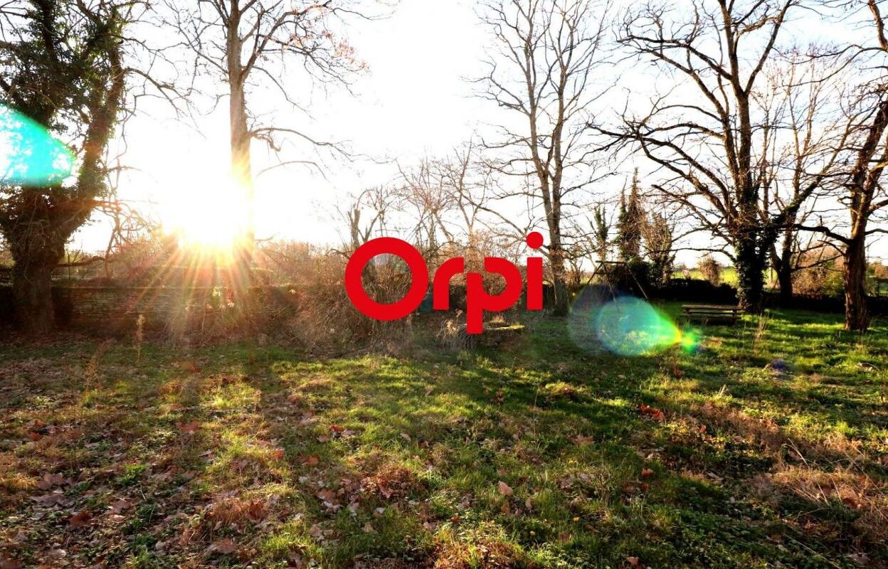 terrain  pièces 810 m2 à vendre à Leyrieu (38460)