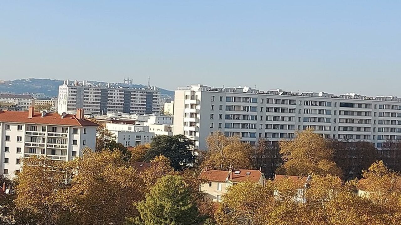 appartement 4 pièces 79 m2 à Lyon 8 (69008)