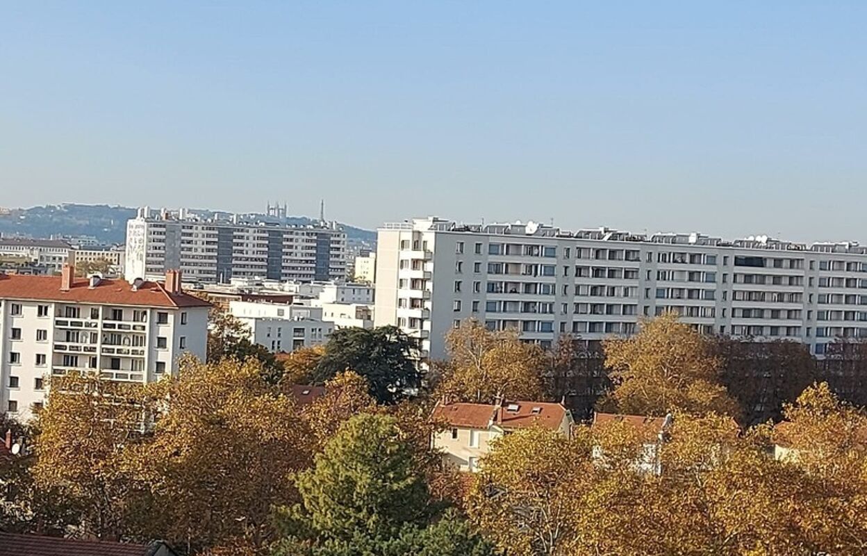 appartement 4 pièces 79 m2 à Lyon 8 (69008)