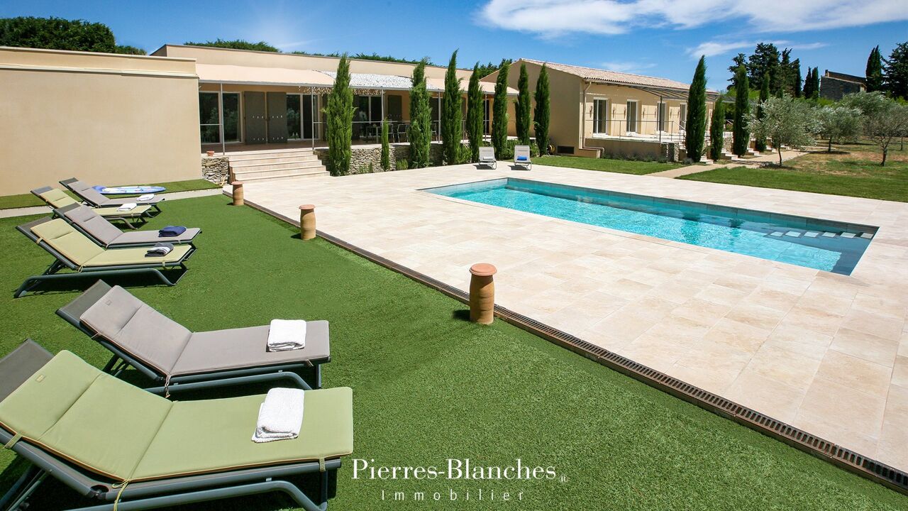 maison 8 pièces 267 m2 à vendre à Uzès (30700)