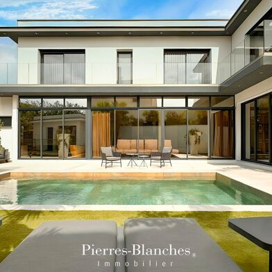 Maison 6 pièces 1630000 €