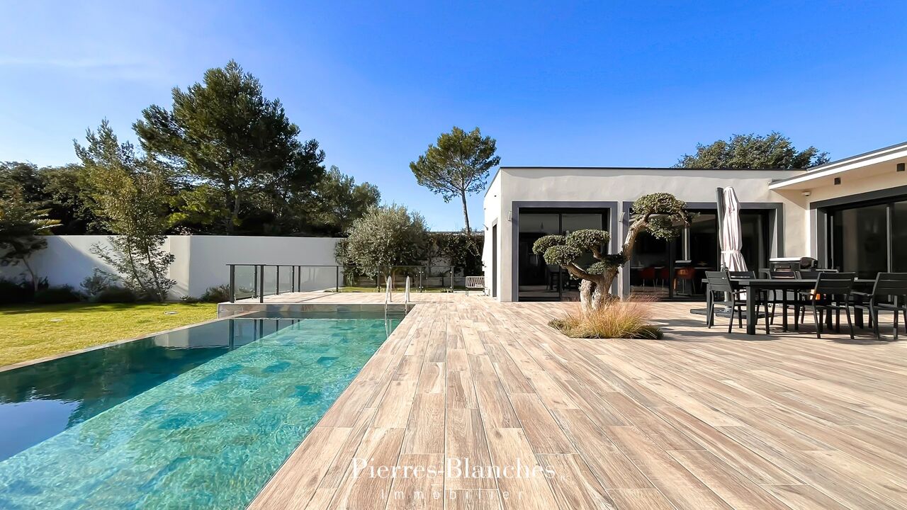 maison 7 pièces 260 m2 à vendre à Nîmes (30000)