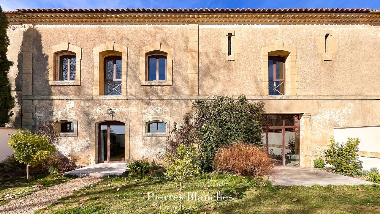 maison 8 pièces 285 m2 à vendre à Nîmes (30000)