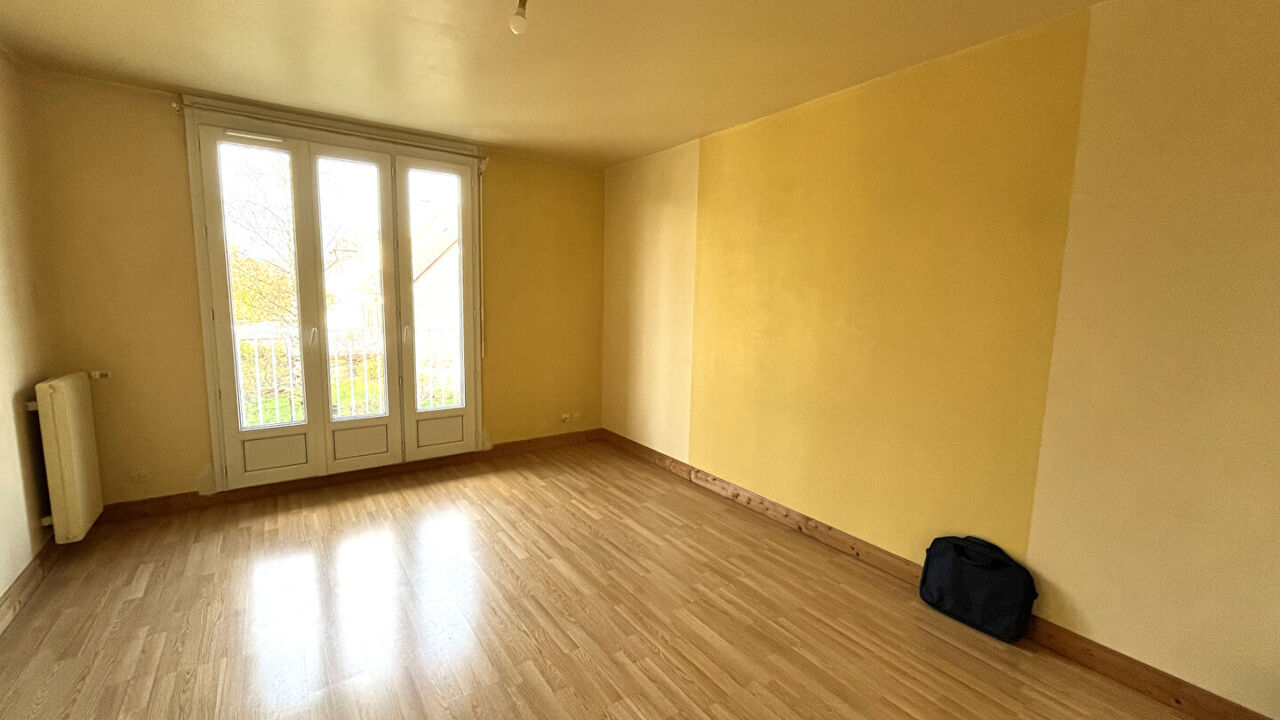 appartement 2 pièces 47 m2 à vendre à Saint-Cyr-sur-Loire (37540)