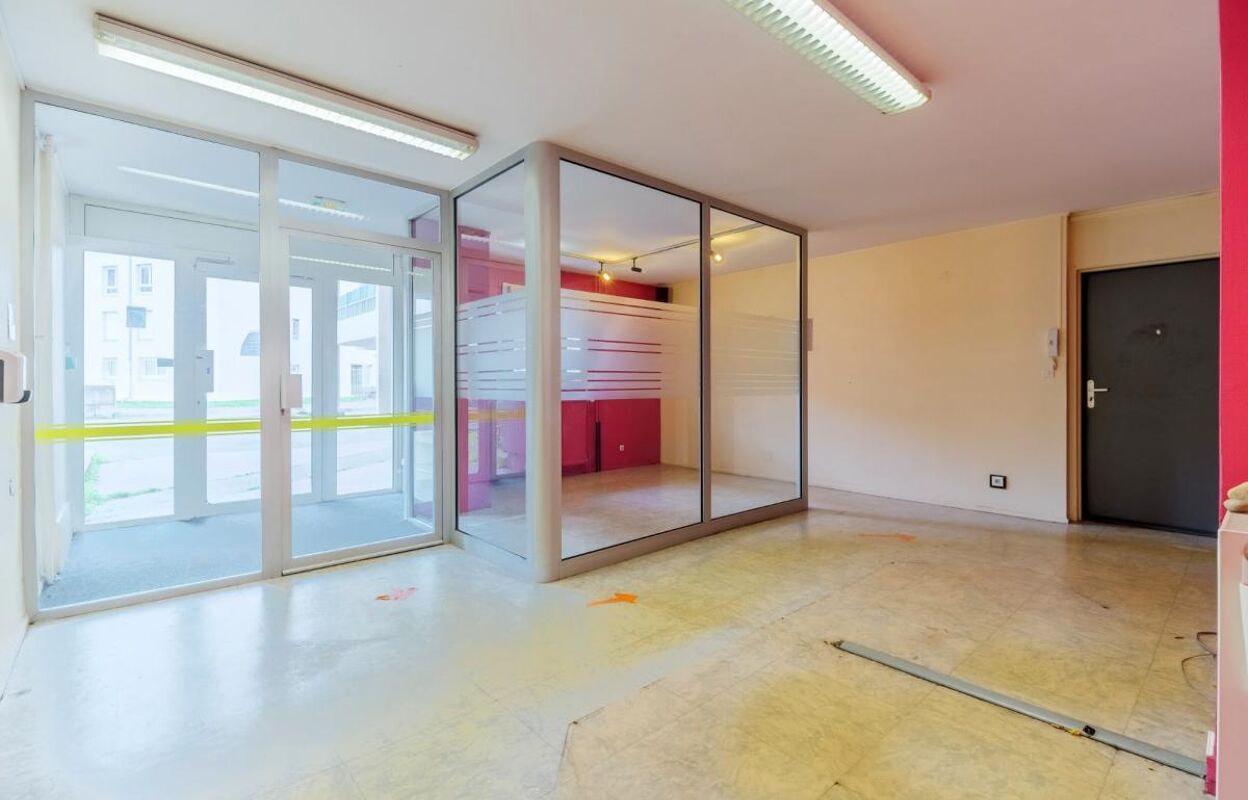 bureau 20 pièces 342 m2 à vendre à Firminy (42700)