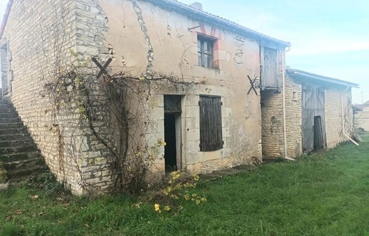 maison 3 pièces 150 m2 à vendre à Champigny en Rochereau (86170)