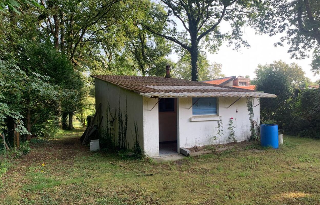 maison  pièces 1899 m2 à vendre à La Chevrolière (44118)