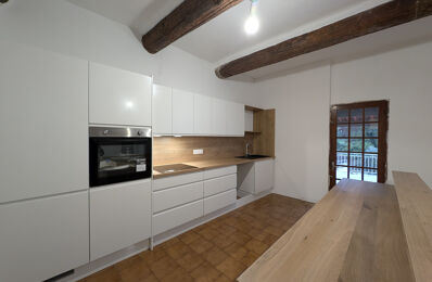 location appartement 930 € CC /mois à proximité de Cassis (13260)