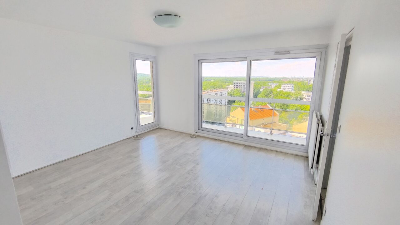 appartement 4 pièces 82 m2 à vendre à Tremblay-en-France (93290)