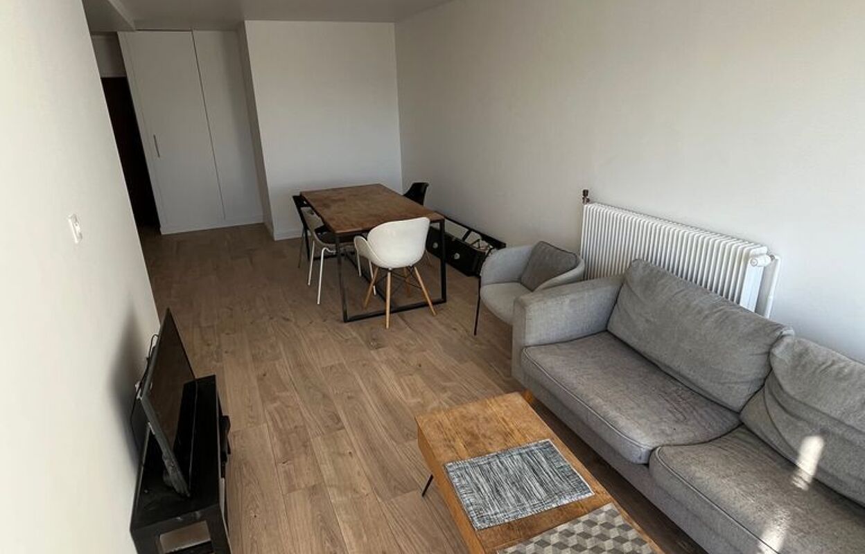 appartement 2 pièces 43 m2 à vendre à Paris 14 (75014)