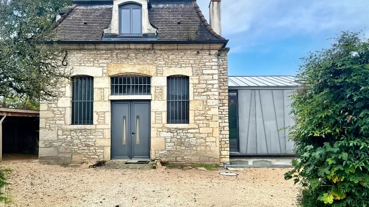 maison 7 pièces 250 m2 à vendre à Dole (39100)