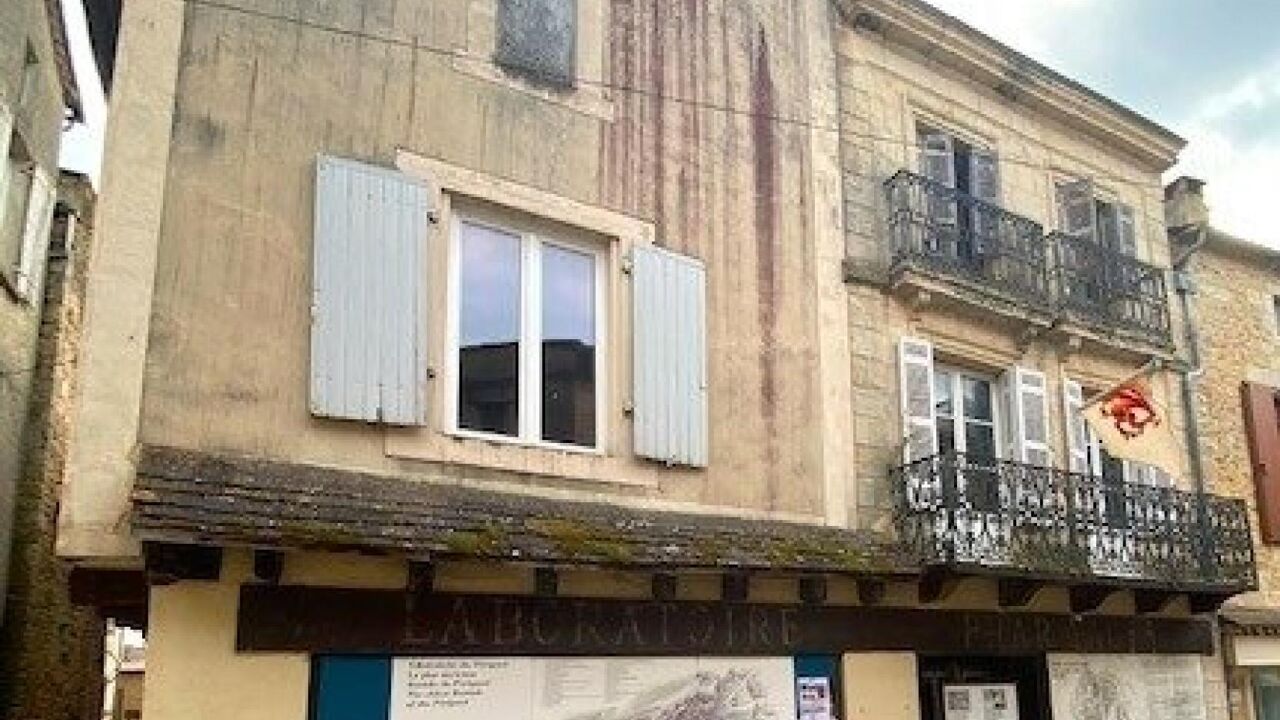 immeuble  pièces 300 m2 à vendre à Pays-de-Belvès (24170)