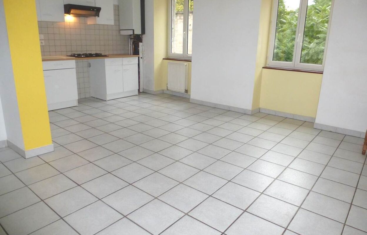 appartement 3 pièces 55 m2 à louer à Aubenas (07200)