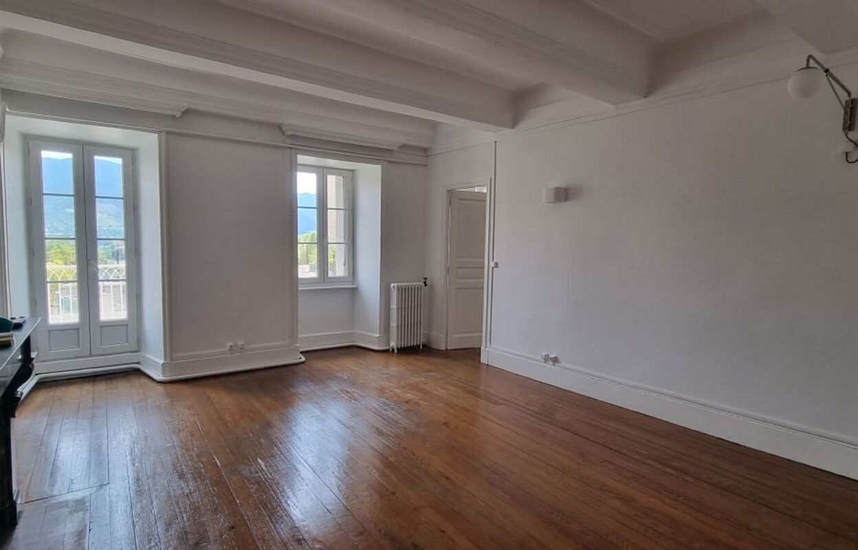 appartement 5 pièces 120 m2 à louer à Privas (07000)