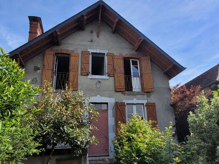 Maison Artix 8 pièces, 200 m2, très grand potentiel — photo 1