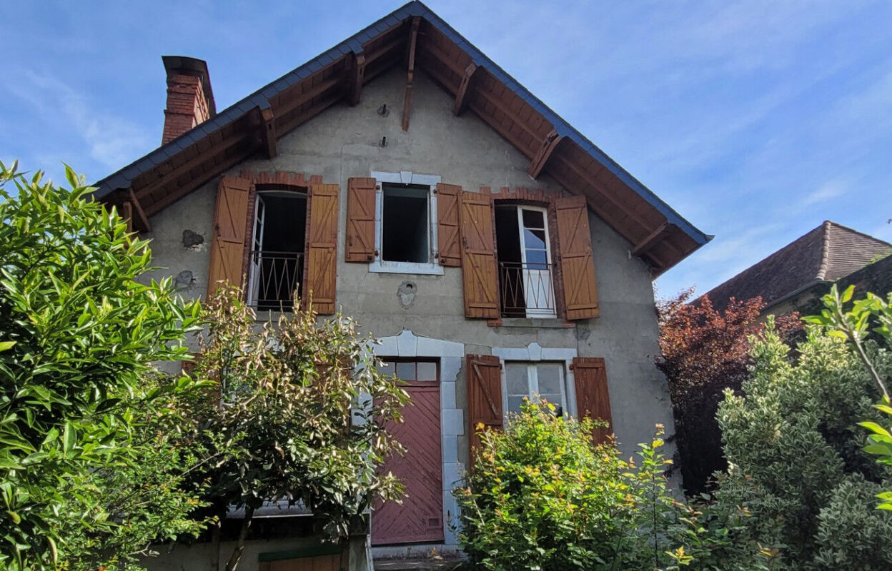 maison 8 pièces 200 m2 à vendre à Artix (64170)