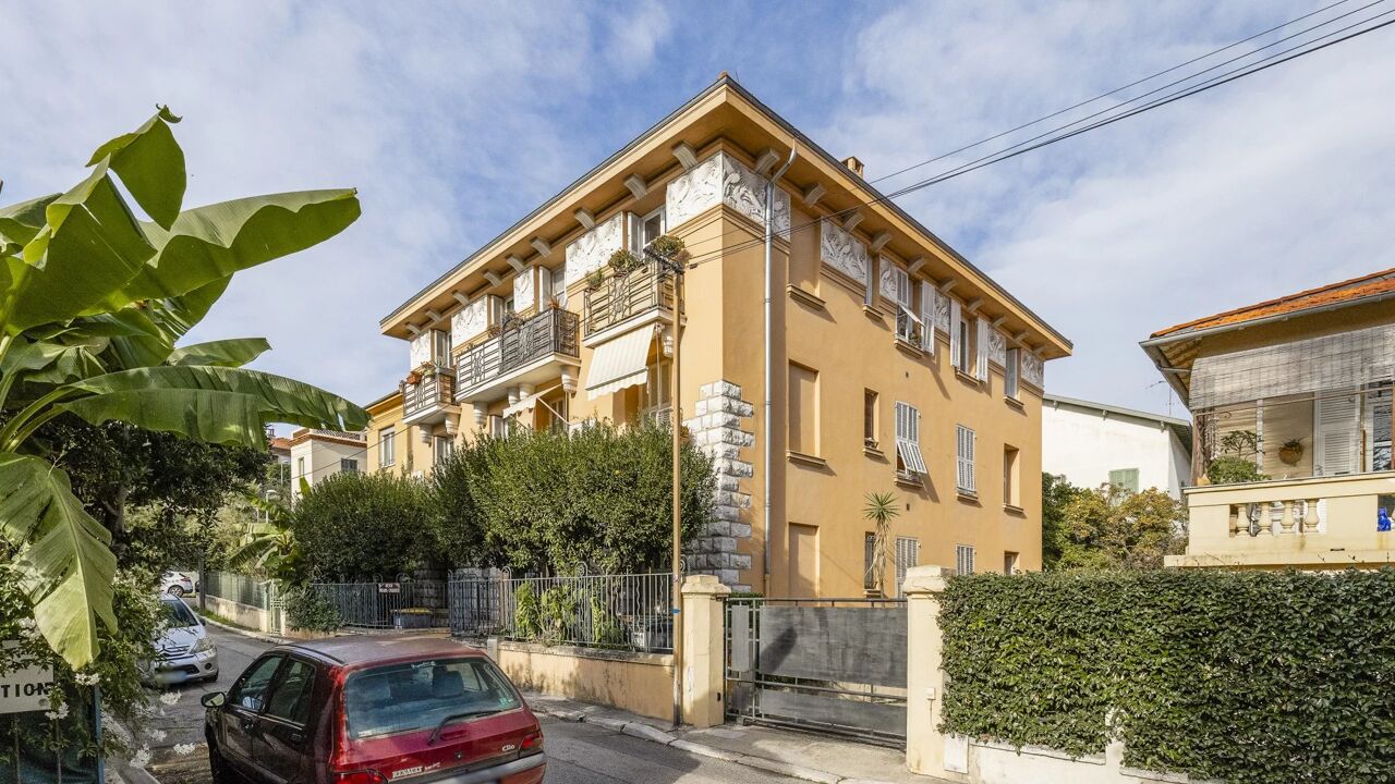 appartement 2 pièces 37 m2 à vendre à Nice (06100)