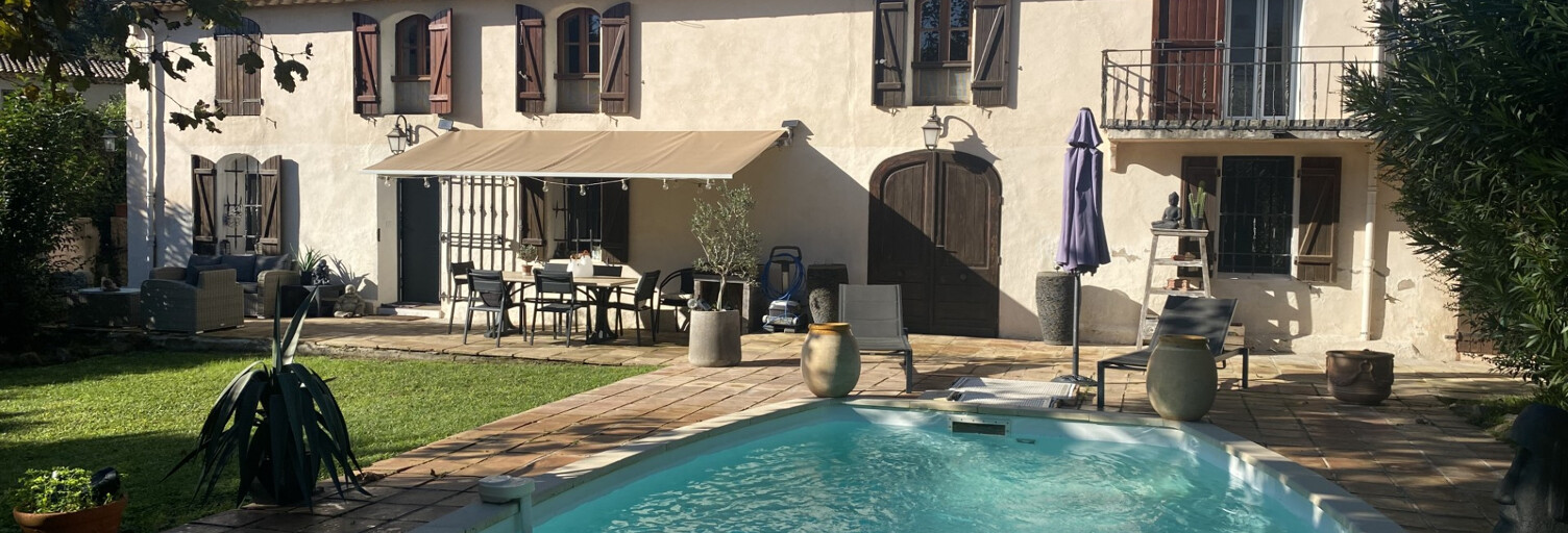 Maison 9 Pièces 295 m² à vendre à Mandelieu-la-Napoule (06210)