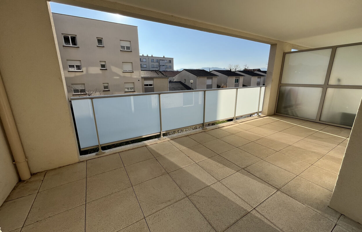 appartement 2 pièces 47 m2 à vendre à Bourg-Lès-Valence (26500)