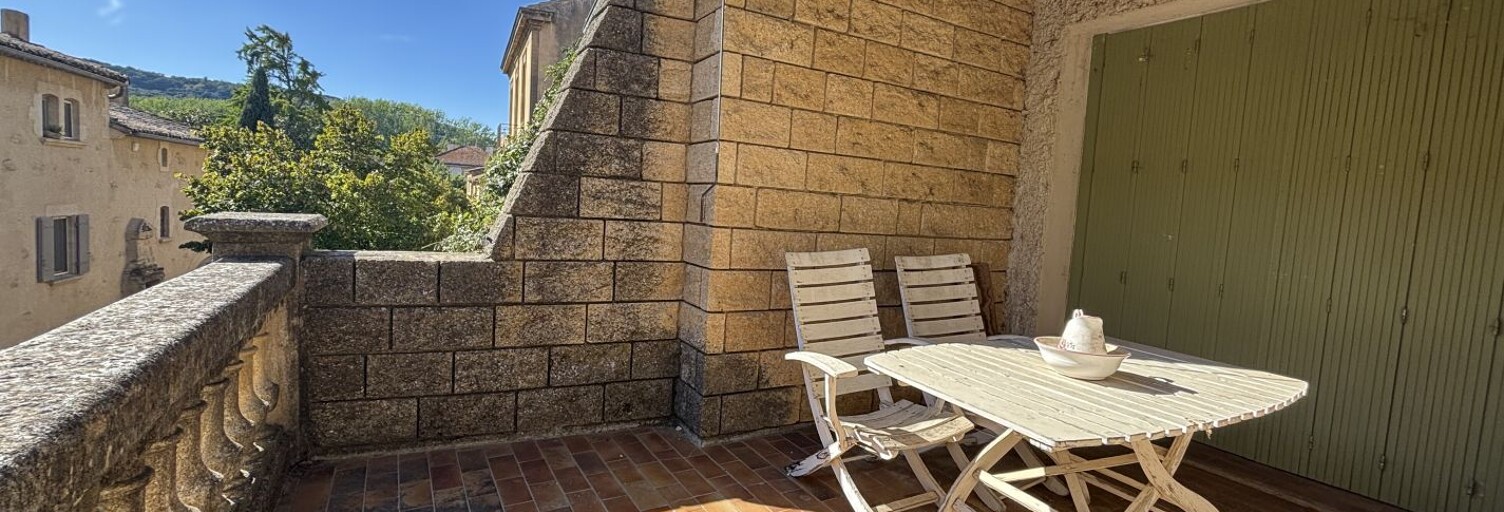 Maison 10 Pièces 240 m² à vendre à Remoulins (30210)