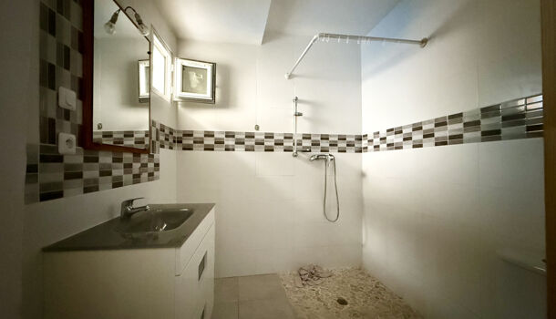 Maison de Village  5 pièces  à vendre Beauvoisin 30640