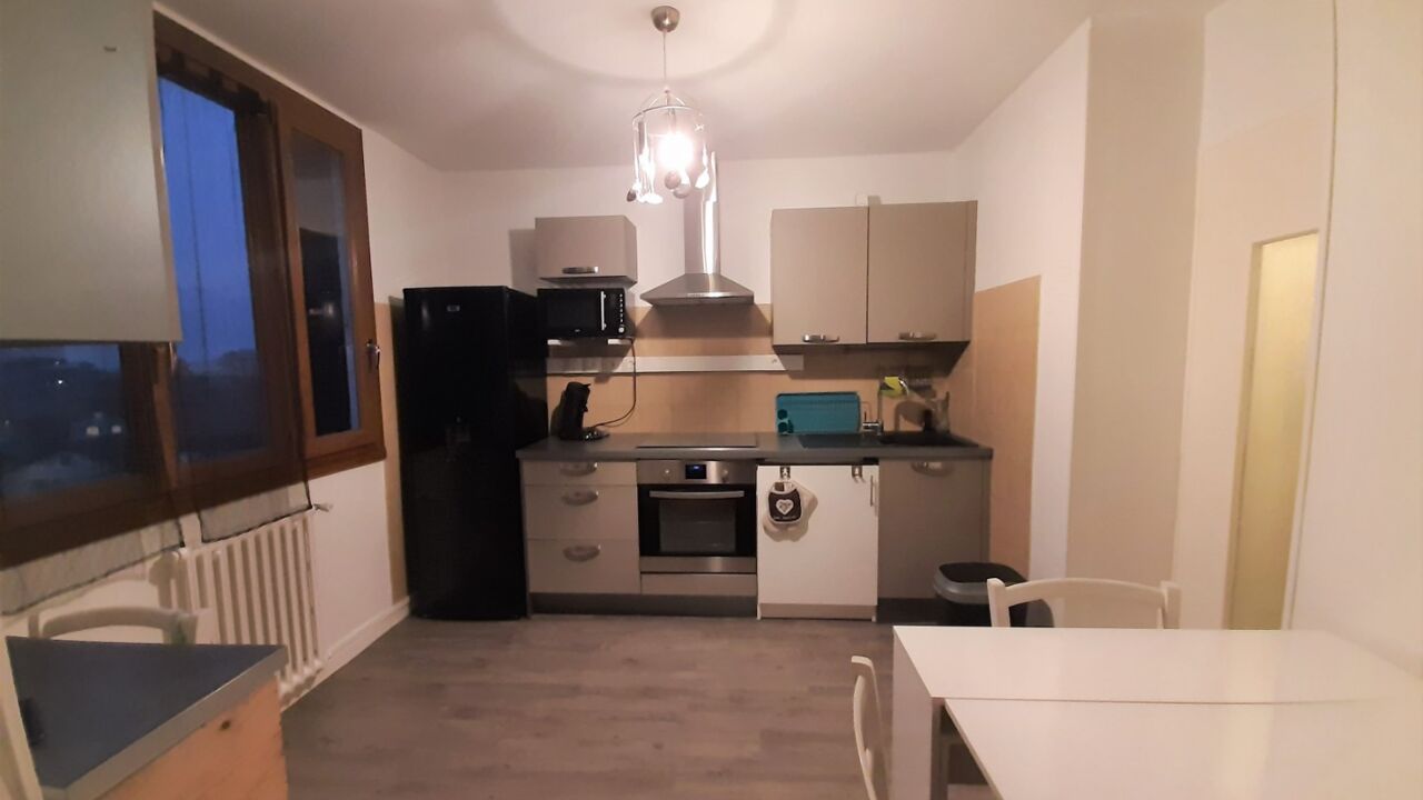 appartement 2 pièces 41 m2 à louer à Caluire-Et-Cuire (69300)