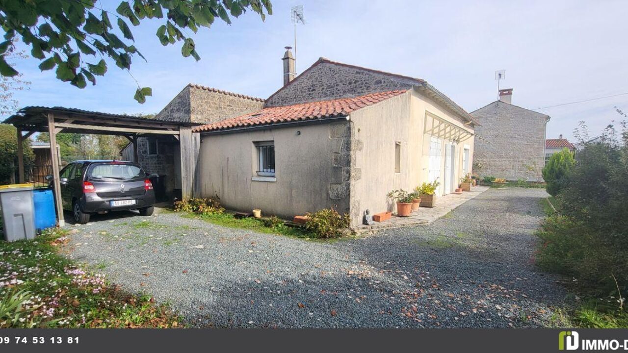 maison 4 pièces 70 m2 à vendre à Saint-Hilaire-des-Loges (85240)