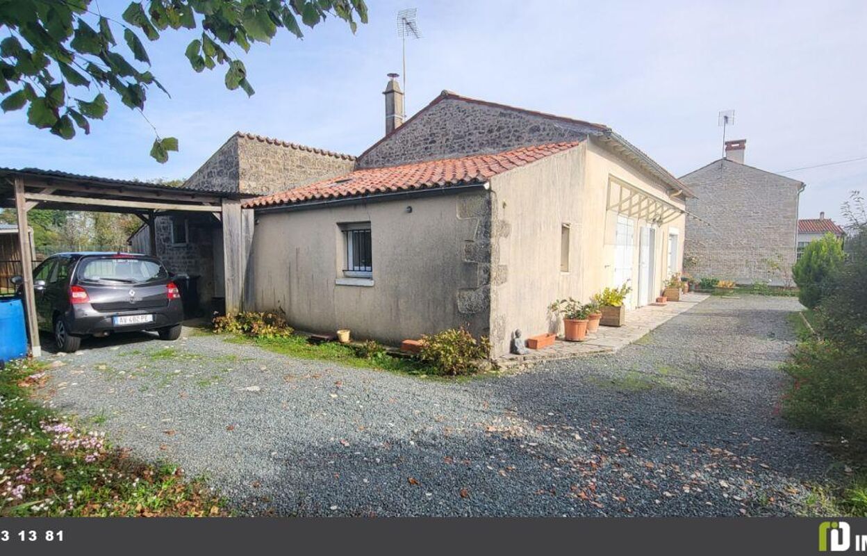 maison 4 pièces 70 m2 à vendre à Saint-Hilaire-des-Loges (85240)