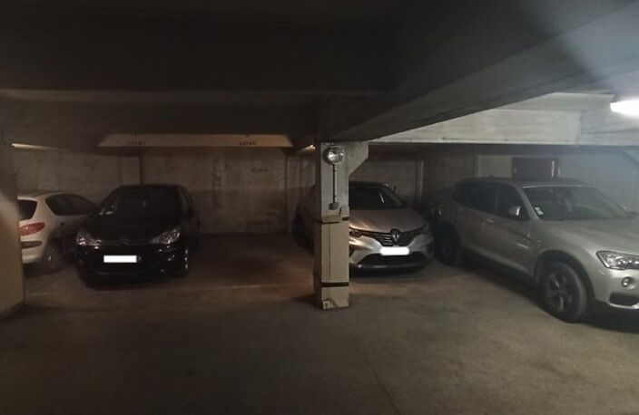 Parking  80 Rue Blomet — photo 3