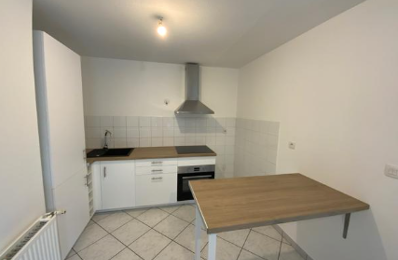 location appartement 565 € CC /mois à proximité de Saint-Victor-Malescours (43140)