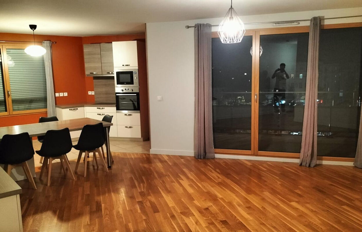 appartement 4 pièces 91 m2 à louer à Villeurbanne (69100)