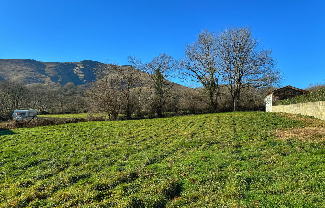 terrain  pièces 2000 m2 à vendre à Saint-Jean-Pied-de-Port (64220)