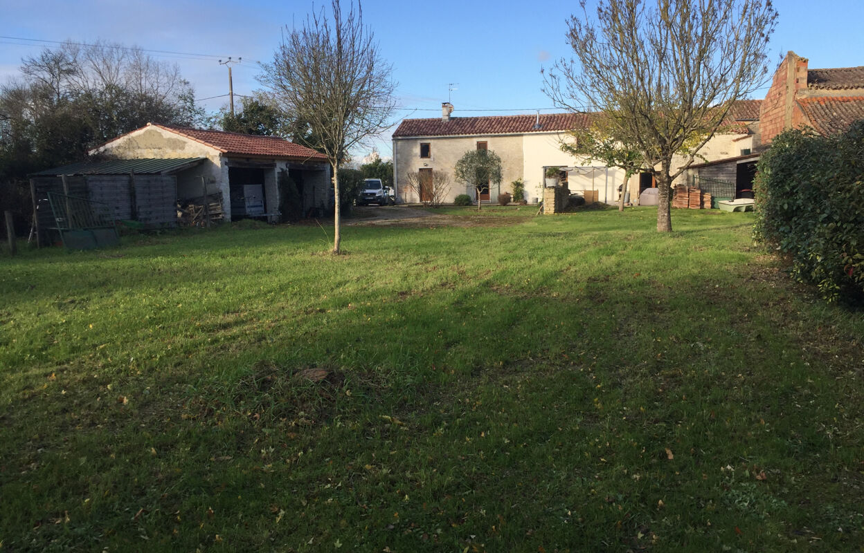 maison 6 pièces 175 m2 à vendre à La Ronde (17170)