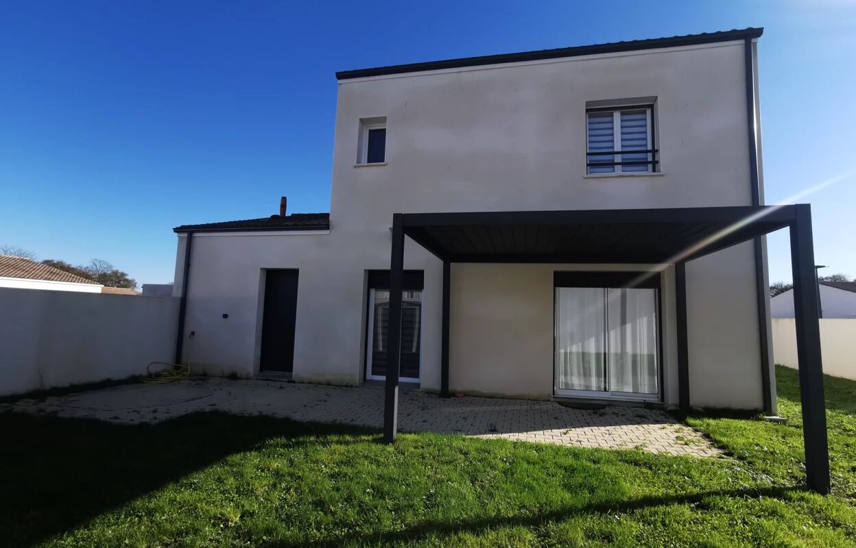 maison 5 pièces 98 m2 à vendre à Le Thou (17290)